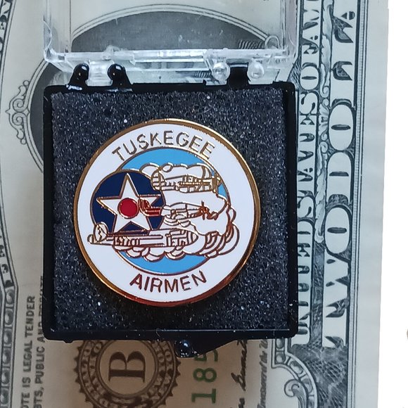 Tuskegee Airmen Lapel Pin - Picture 1 of 2